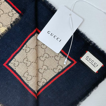 GUCCI 25S SCARF 140 IN CASHMERE 740368