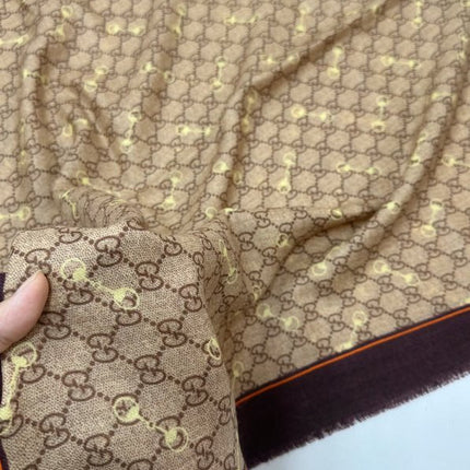 GUCCI 25S SCARF 140 IN CASHMERE 740366