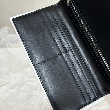 PASSPORT HOLDER 21 IN BLACK CALFSKIN