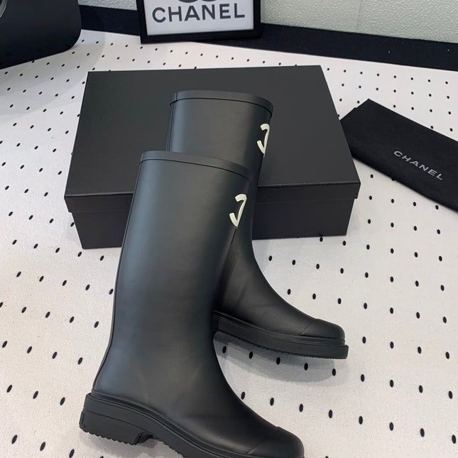 cc rainboot chanel black coler