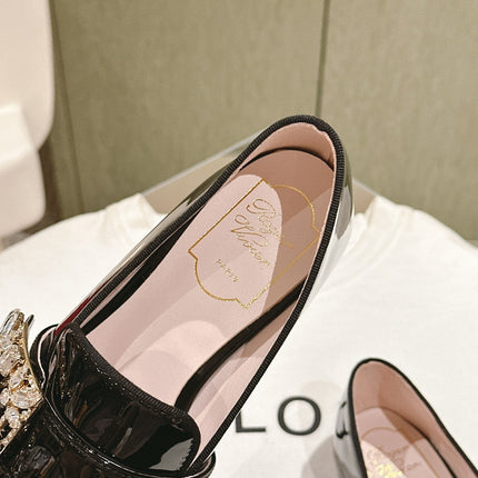 MINI BROCHE VIVIER BUCKLE LOAFERS IN BLACK PATENT CALFSKIN
