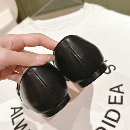 STRASS CHAIN LOAFERS IN BLACK CALFSKIN WITH CRYSTAL CHAIN DETAIL