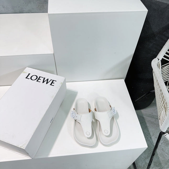 LW THONG SANDALS WHITE CALFSKIN