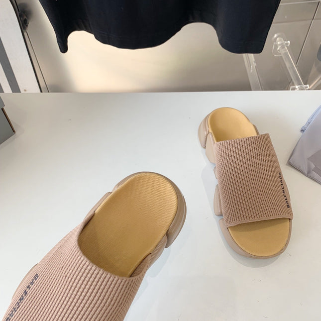 SPEED 2.0 SLIDE SANDAL IN BEIGE RECYCLED KNIT