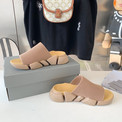 SPEED 2.0 SLIDE SANDAL IN BEIGE RECYCLED KNIT