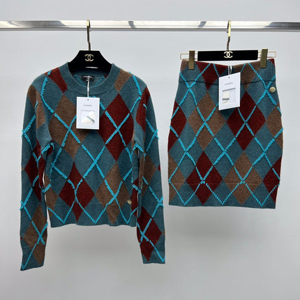 CHANEL 25S ROUND NECK SWEATER SET STYLE 254