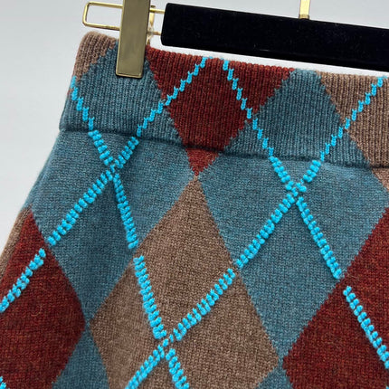 CHANEL 25S ROUND NECK SWEATER SET STYLE 254