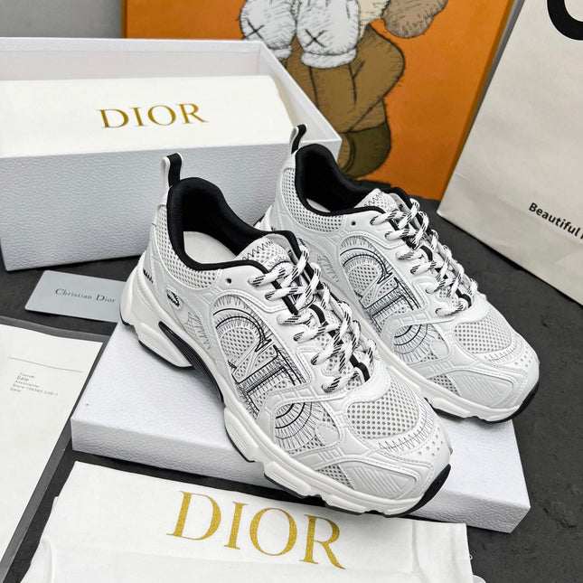 CD CHRONO SNEAKERS IN WHITE AND BLACK MESH