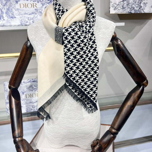 DIOR SCARF 140 CM IN CASHMERE SILK FABRIC 726470
