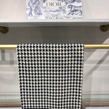 DIOR SCARF 140 CM IN CASHMERE SILK FABRIC 726470