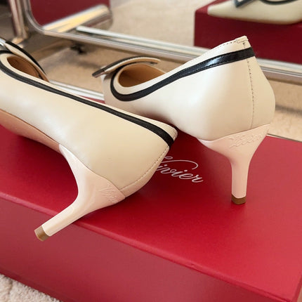 VIV’ CANARD PUMPS IN OFF WHITE SHINY CALFSKIN