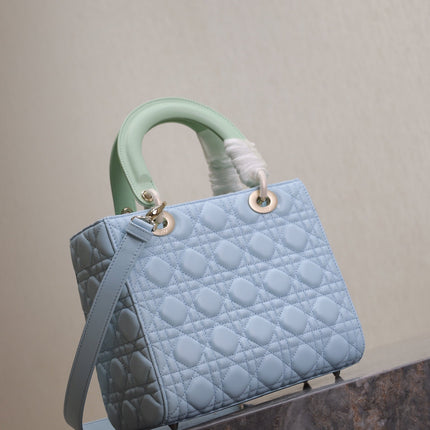 LADY BAG 24 IN BABY BLUE QUILTED MACROCANNAGE CALFSKIN GREEN STRAP