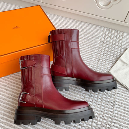 JAIME ANKLE BOOT IN BURGUNDY RED CALFSKIN