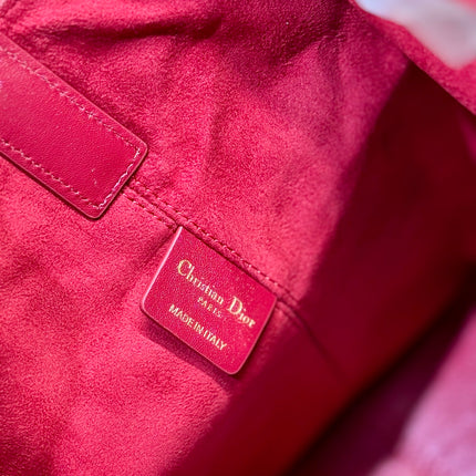 MEDIUM 37 TOUJOURS BAG IN RUBY RED MACROCANNAGE LAMBSKIN