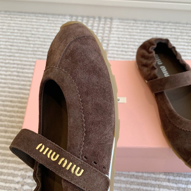 MARY JANE FLATS IN CHOCOLATE SUEDE