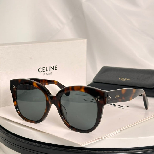 TRIOMPHE SUNGLASS CL4002UN IN ACETATE