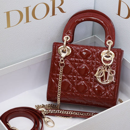 MINI LADY BAG 17 IN RED QUILTED MACROCANNAGE CALFSKIN