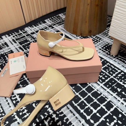 HIGH THONG SANDALS WITH WHITE STRAP IN BEIGE GLOSSY LAMBSKIN