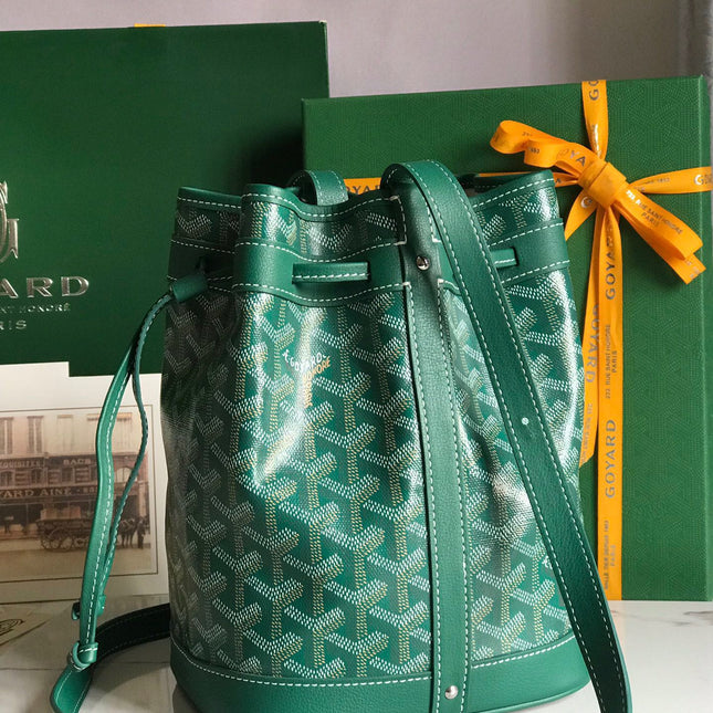 PETIT FLOT BUCKET BAG 22 IN GREEN GOYARDINE CANVAS AND LAMBSKIN TRIM