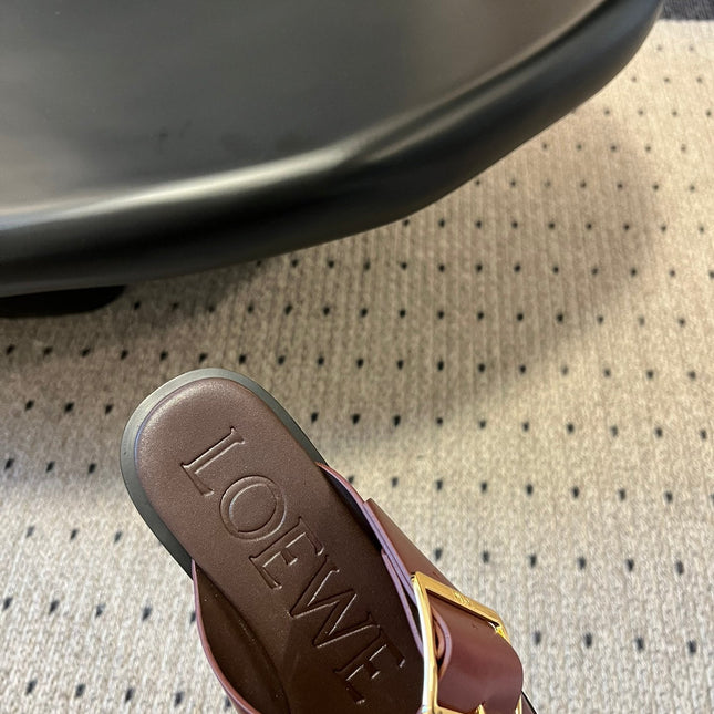 PETAL BELT FLAT SANDAL IN SANGRIA RED CALFSKIN