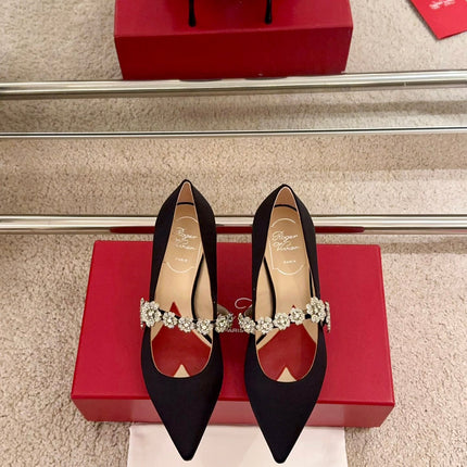 EFFLORESCENCE MARY JANE PUMPS IN BLACK SILK