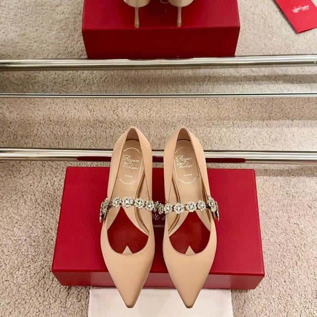 EFFLORESCENCE MARY JANE PUMPS IN TAN BEIGE SILK