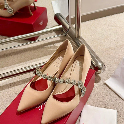 EFFLORESCENCE MARY JANE PUMPS IN TAN BEIGE SILK