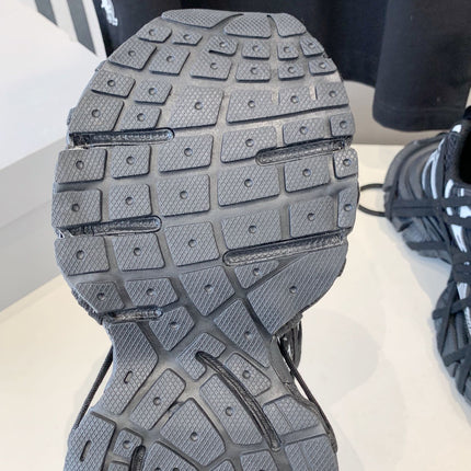 3XL EXTREME LACE SNEAKER BLACK MIX WHITE