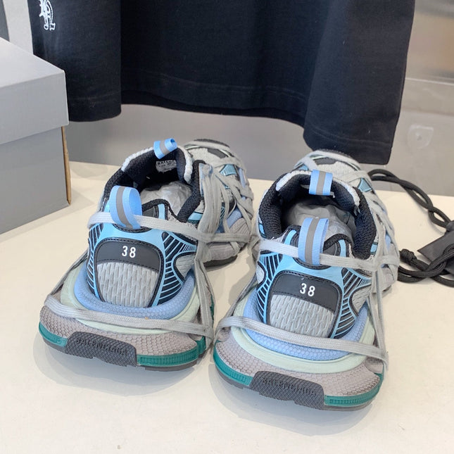 3XL EXTREME LACE SNEAKER GRAY AND LIGHT BLUE