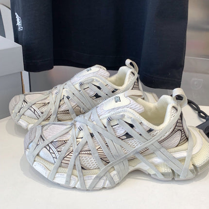 3XL EXTREME LACE SNEAKER BEIGE AND GRAY