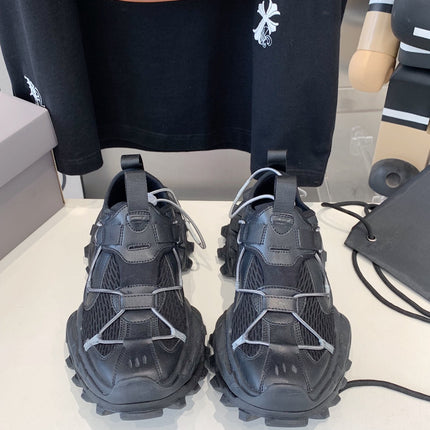 HIKE SNEAKER IN BLACK MESH, POLYURETHANE AND POLYESTER