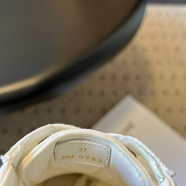 TRAINER LOW LACE-UP SNEAKER IN WHITE MIX BEIGE CANVAS