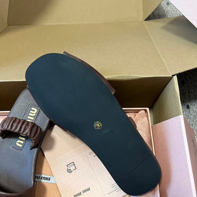 RUCHES SANDALS IN DARK BROWN LAMBSKIN