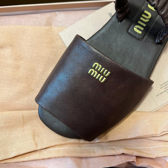 RUCHES SANDALS IN DARK BROWN LAMBSKIN