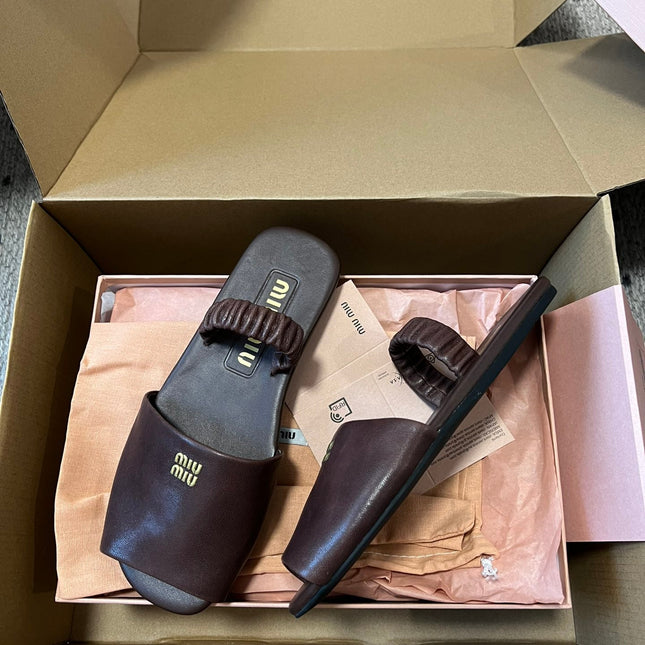 RUCHES SANDALS IN DARK BROWN LAMBSKIN