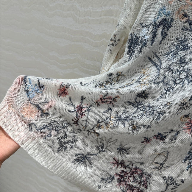 DIOR PREMIUM WHITE KNIT SWEATER WITH PATTERN