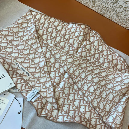 DIOR SCARF 110 CM IN SILK 627637