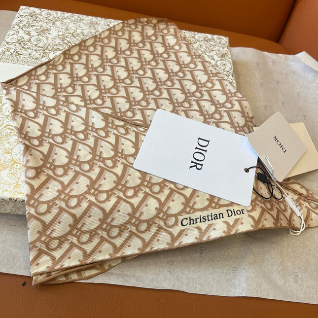 DIOR SCARF 110 CM IN SILK 627637