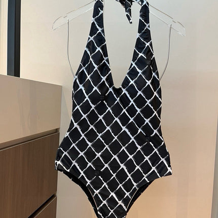 CC BIKINI SWIMSUIT SET IN WHITE CHECKERED PRINT ON BLACK BACKGROUND 624545