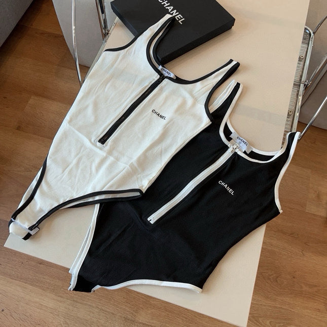 CC BIKINI SWIMSUIT SET IN BLACK AND  WHITE TRIM 625973