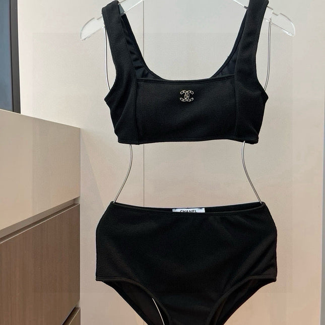 CC BIKINI SWIMSUIT SET IN BLACK ATTACHED WITH LOGO 629243