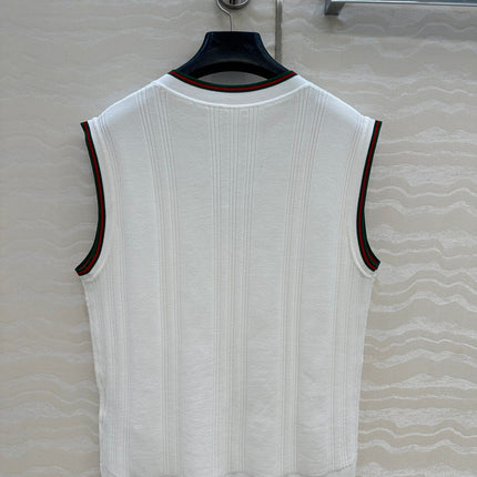 GUCCI V-NECK SLEEVELESS KNIT TOP IN WHITE