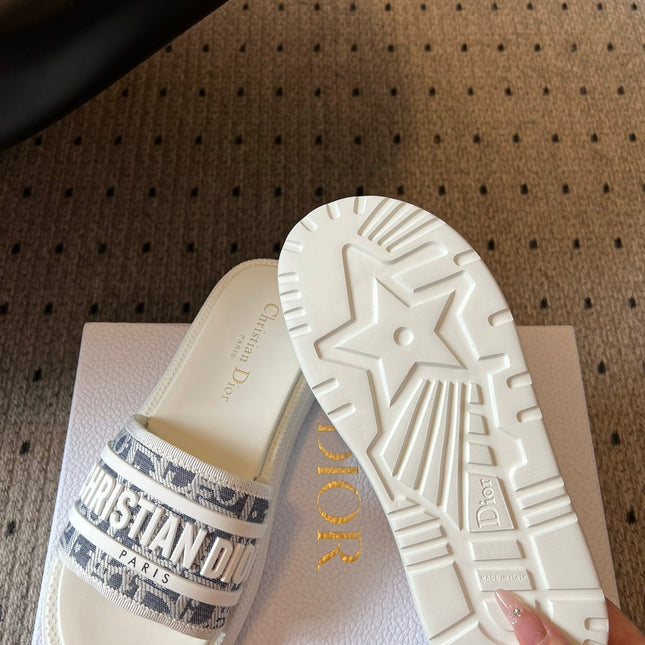 CD DWAY SLIDES WHITE RUBBER TOILE DE JOUY EMBROIDERY