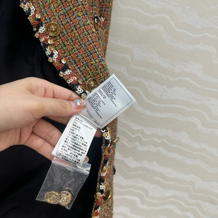 CHANEL WOOL COAT STYLE 43