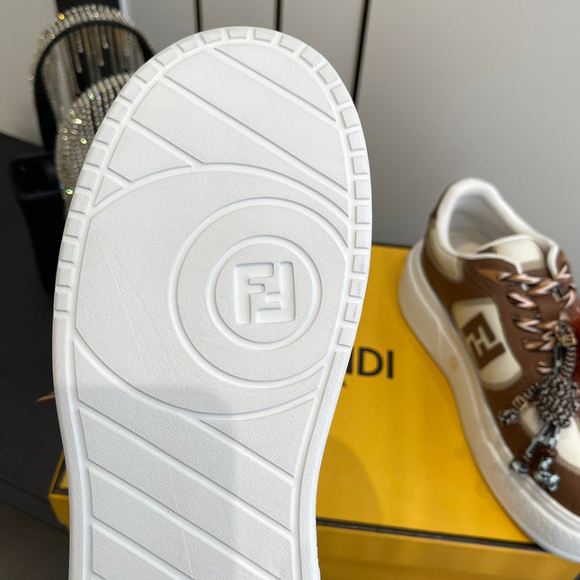 FENDI 25S SNEAKERS 50 MM IN BROWN SYNTHETIC LEATHER WITH CHARM