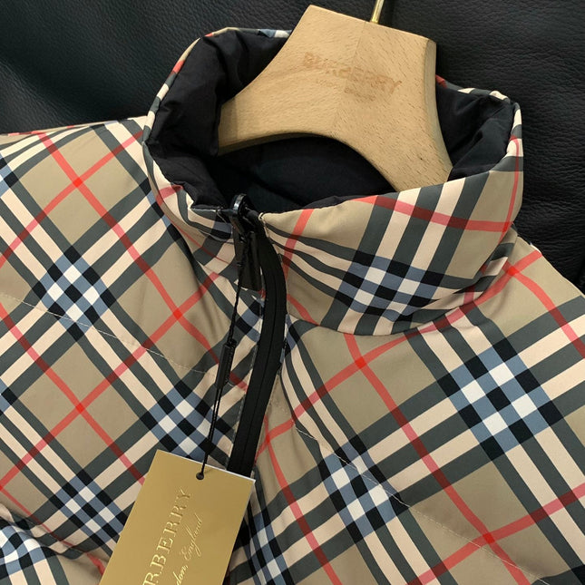 BURBERRY 25S REVERSIBLE DOWN VEST 065