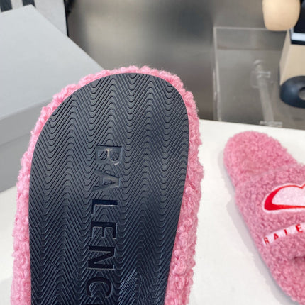 BALENCIAGA 25S FLAT SLIPPERS IN PINK MIX RED WOOL