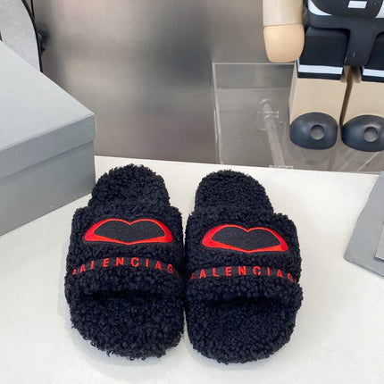BALENCIAGA 25S FLAT SLIPPERS IN BLACK MIX RED WOOL