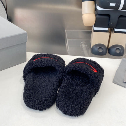 BALENCIAGA 25S FLAT SLIPPERS IN BLACK MIX RED WOOL