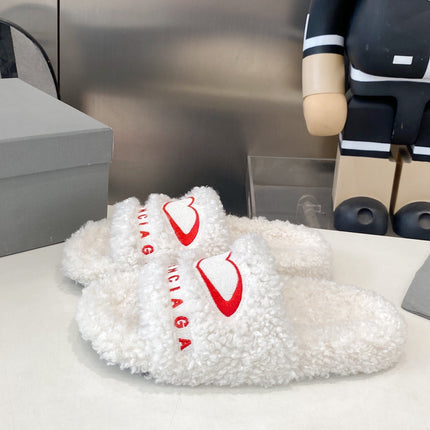 BALENCIAGA 25S FLAT SLIPPERS IN WHITE WOOL